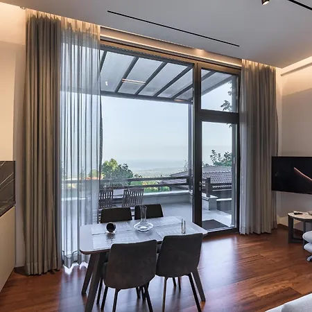 Divine Forest Литохоро