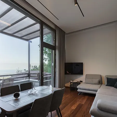 Вилла Divine Forest